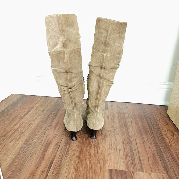 Janet & Janet Italian Suede Slouchy Kitten Heel Boots - Picture 7 of 11